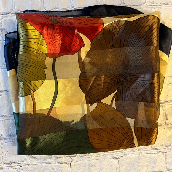 KOREAN LARGE FLORAL STRIPED SHEER OVERSIZED POLYESTER MADE IN KOREA VTG SCARF - Picture 3 of 5